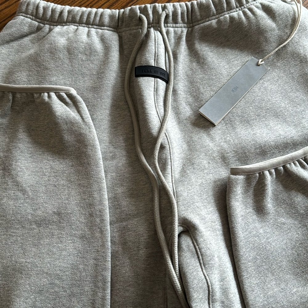 Men’s Essentials Fear of God Grey Sweatpants